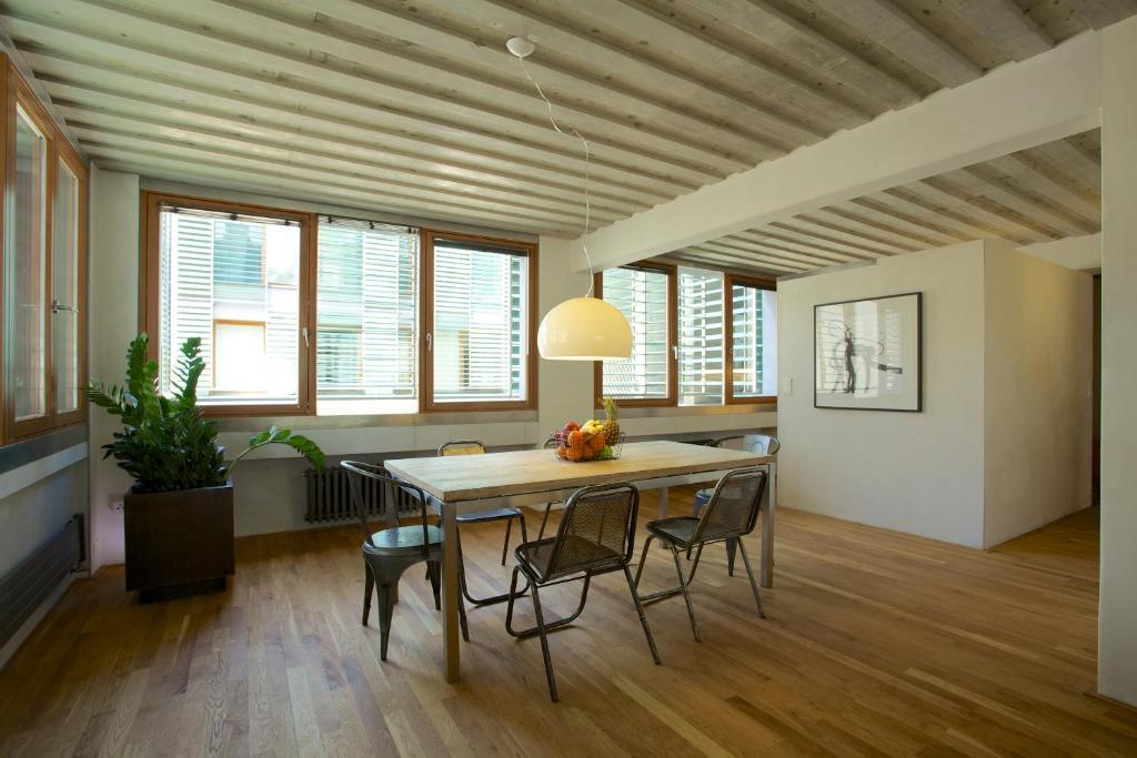 Langhans Apartment *